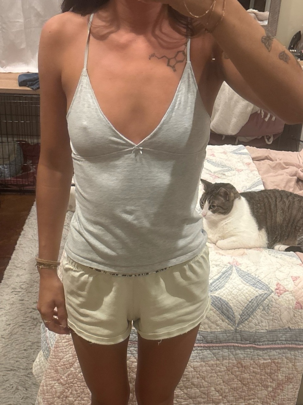 Brandy Melville Light Gray V-Neck Camisole Tank